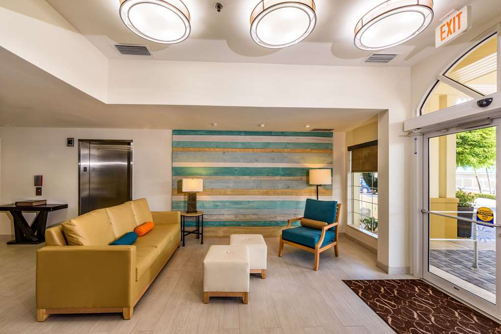 Hampton By Hilton Grand Cayman Seven Mile Beach George Town Interior foto